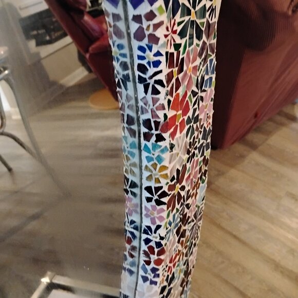 Floral mosaic mirror - Picture 3 of 3